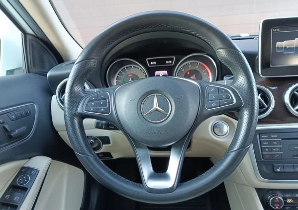 Mercedes-Benz GLA cena 79900 przebieg: 64000, rok produkcji 2016 z Zamość małe 121